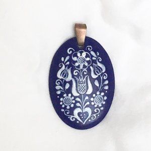 Amazing Vintage Blue & White Floral Enamel Oval Pendant w/Copper Bale - Austria